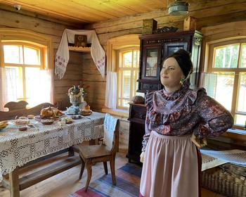 Музей «Тальцы», подъём на Камень Черского, Байкальский музей и релакс в банном домике