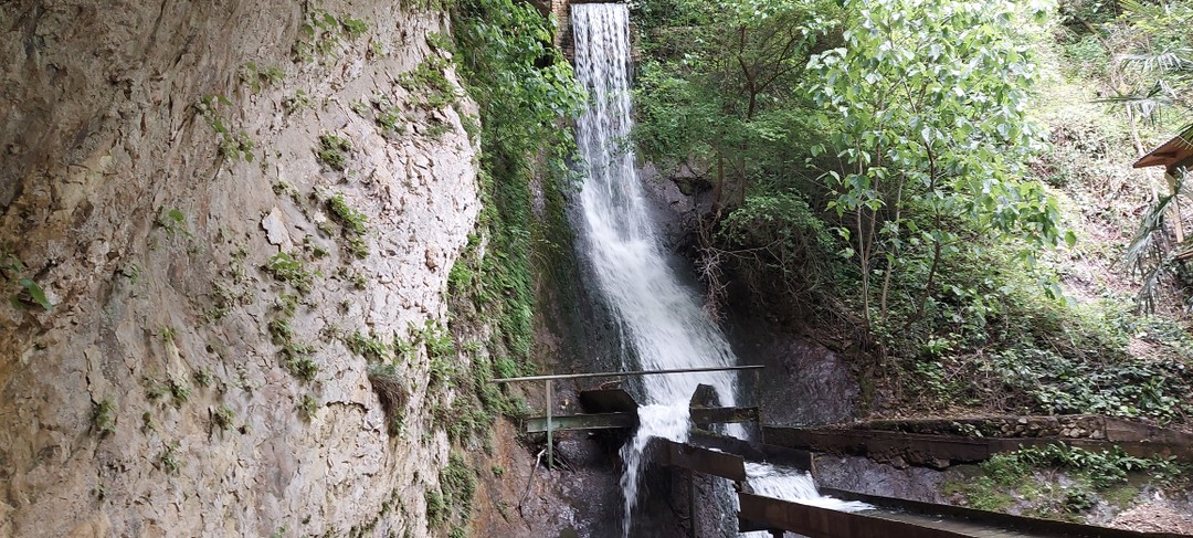 Ооочень хороший маршрут!!! Очень понравилось Черниговское ущелье!!! Гид Мактина-огонь!!! Водитель Руслан-класс!!! Спасибо организаторам-молодцы!!!