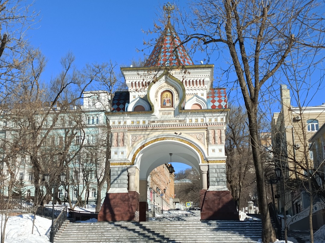 Хочется выразить благодарность нашему сегодняшнему гиду Дмитрию за теплую атмосферу и познавательную экскурсию. Обязательно рекомендую эту