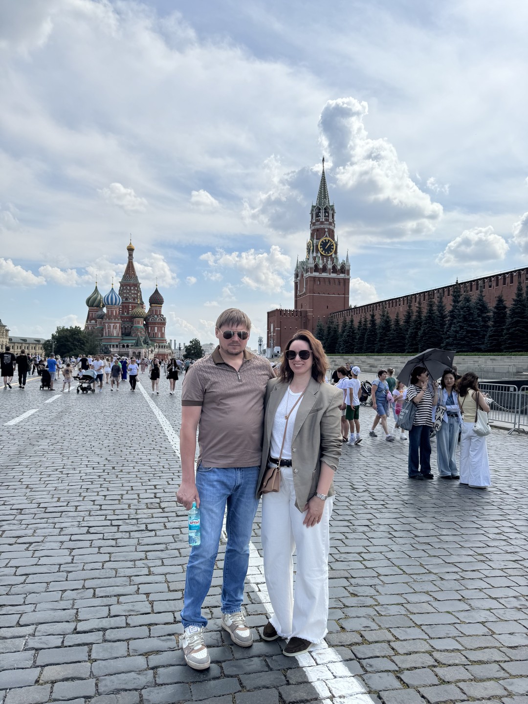 Отличная экскурсия! Все очень энергично, емко, без воды и по делу!!! Успели сделать фото, узнали много