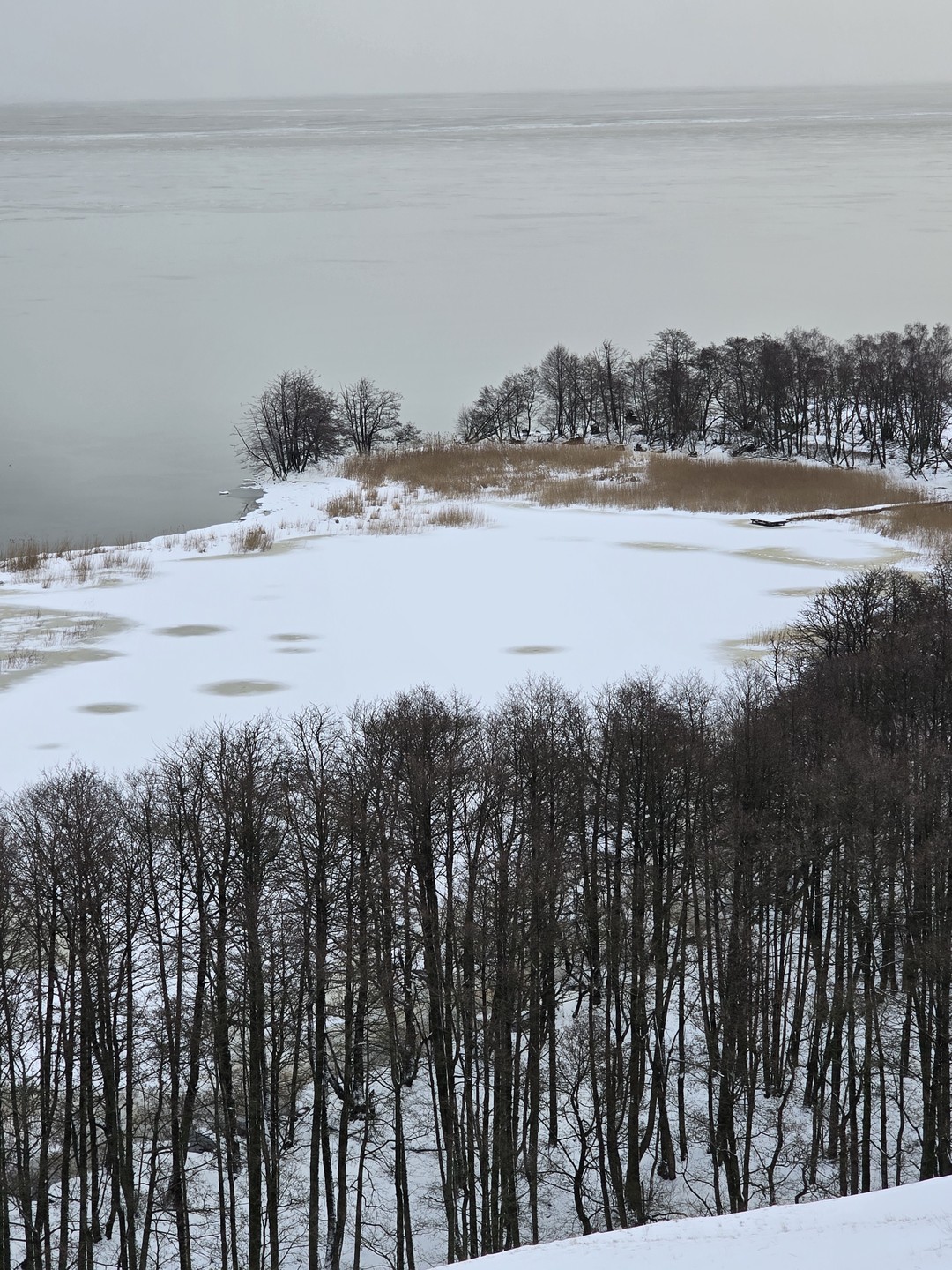 Достаточно только этой экскурсии, потому что даже янтарь меркнет перед этими местами! А с учётом, что