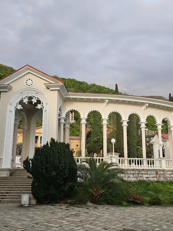 Сухум, Черниговка и Кындыг - из Красной Поляны