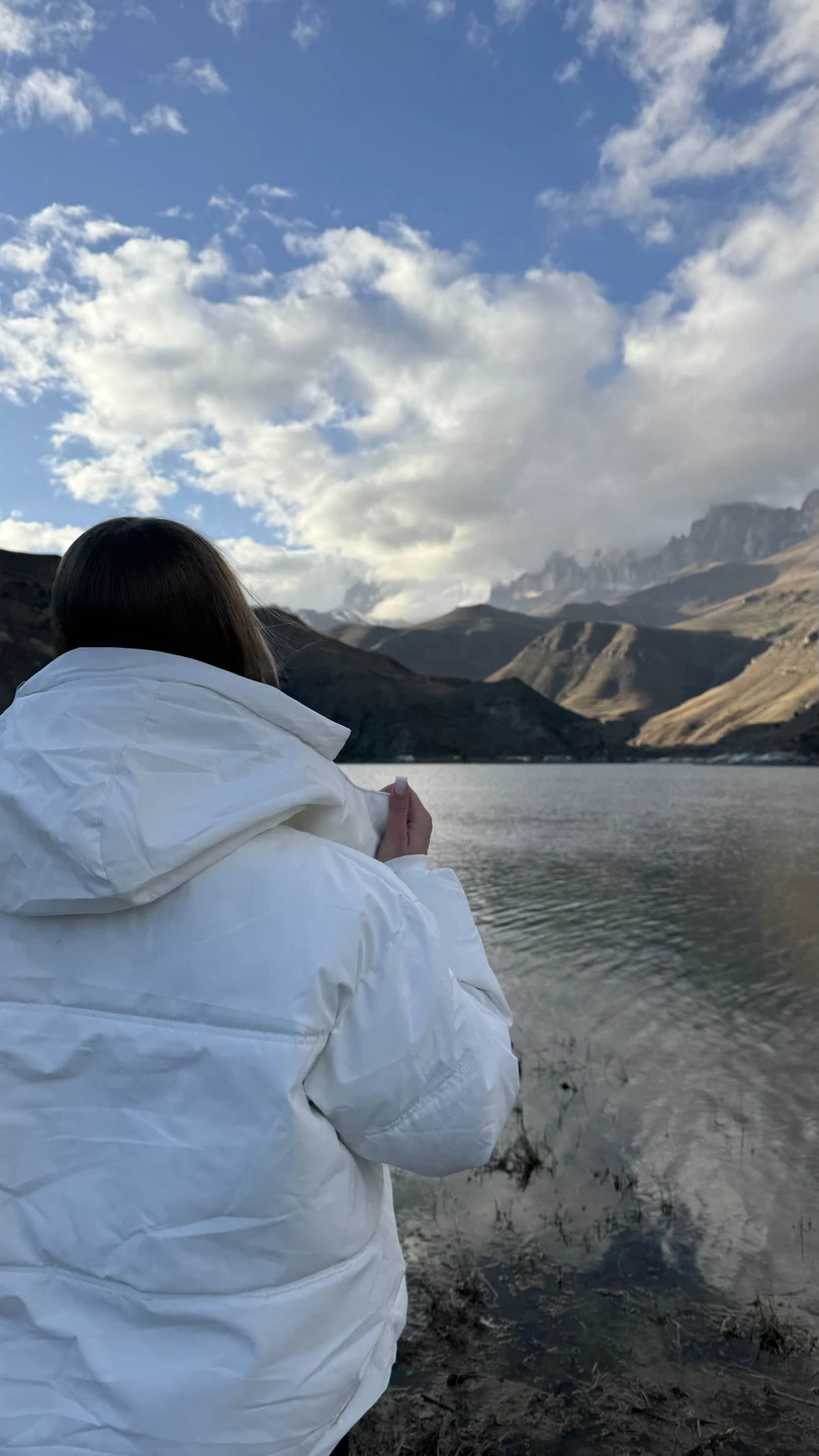 Ездила на экскурсию с гидом Сергеем. Экскурсия прошла замечательно, Сергей очень хороший рассказчик и интересный человек