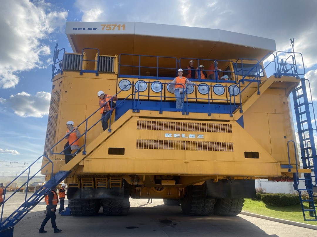 Групповой тур на легендарный завод БелАЗ из Минска (Татьяна)