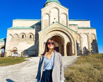Храм Баграта, пещера Прометея, Ингурская ГЭС, Джварское водохранилище