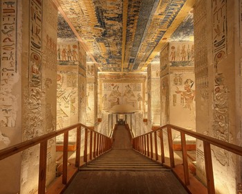 Город живых и город мёртвых