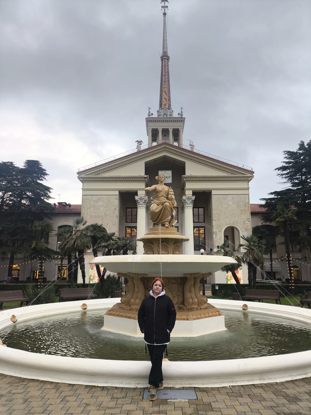 Отлично провели день. Экскурсия была супер. В программе было больше, чем расписано в программе. Экскурсовод и водитель большие молодцы