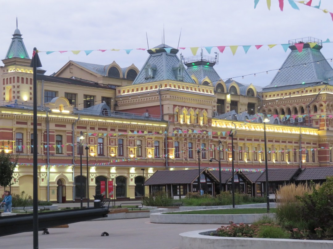 Нижегородская ярмарка - «карман России» (Виктор)