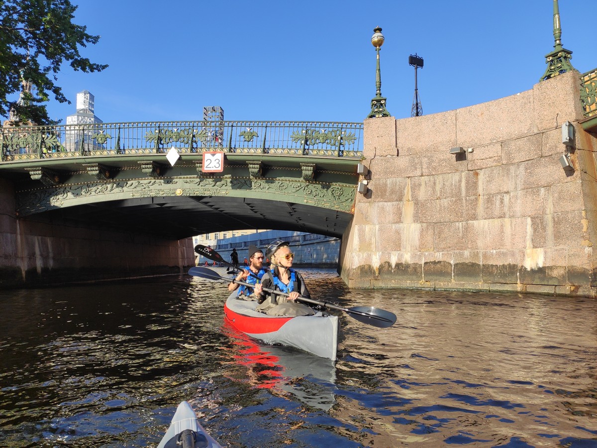 Фото Рассвет в центре Петербурга на байдарке