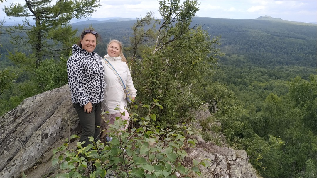Это была наша вторая семейная экскурсия по Башкирии с Олесей! На этот раз мы отправились в