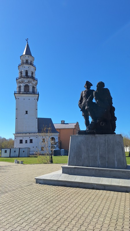 Из Екатеринбурга - в Невьянск и к самоцветному карьеру