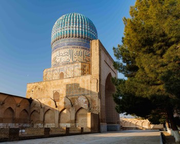 Базар Сиаб, этническая деревня и производства, обсерватория Улугбека