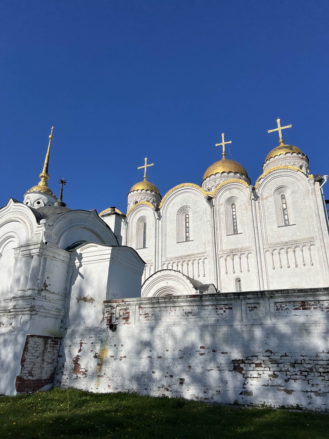 Огромное спасибо Ларисе за проверенную экскурсию! 3 часа пролетели незаметно, интересный маршрут, в ходе которого успели