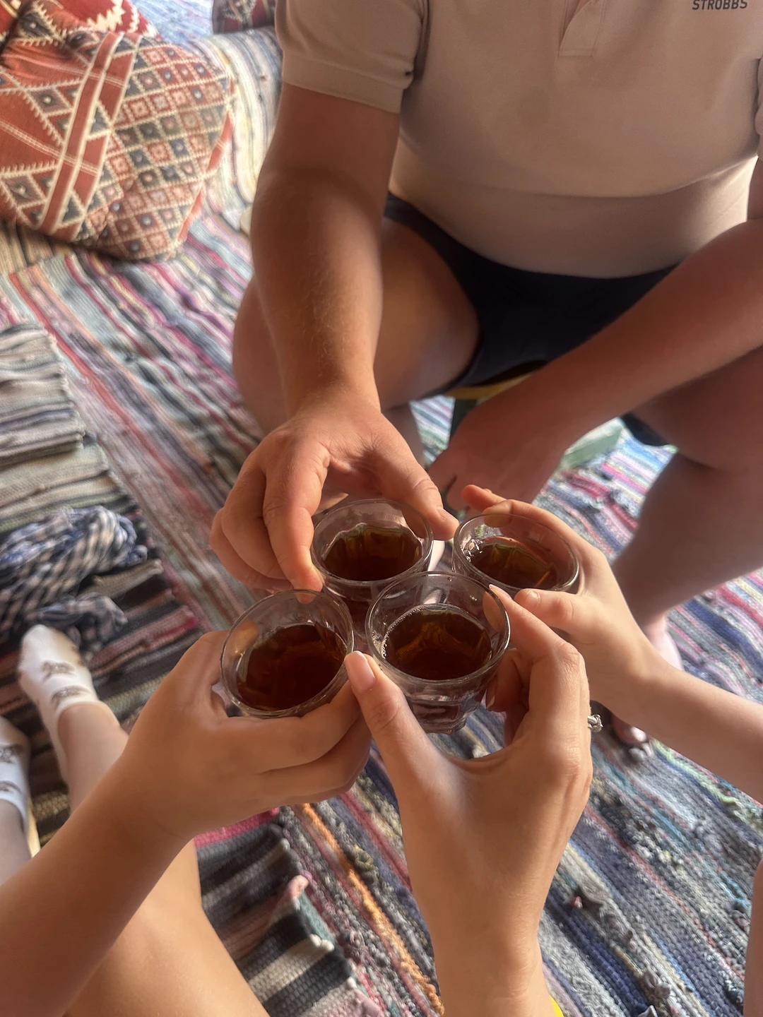 Очень хорошая организация, поездка впечатлила, атмосферно, но очень мало по времени, нам не хватило. Лучше брать