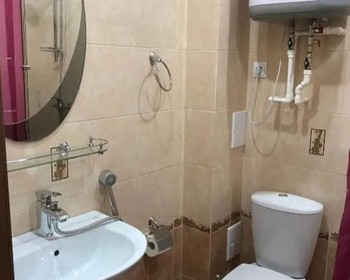 Встреча, переезд в Листвянку, размещение в гостинице, свободное время