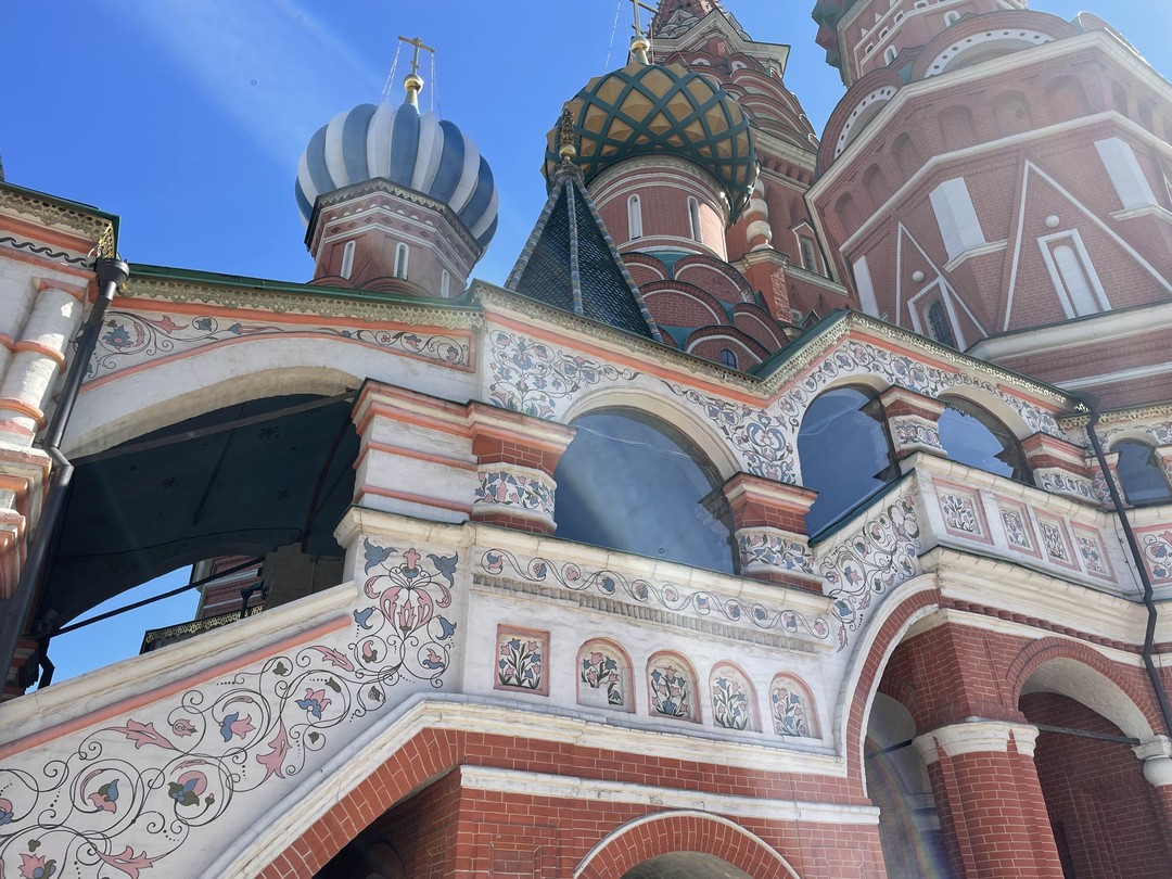 Экскурсия замечательная!!! Казалось бы, столько уже знала про Храм Василия Блаженного, но это мне только казалось)