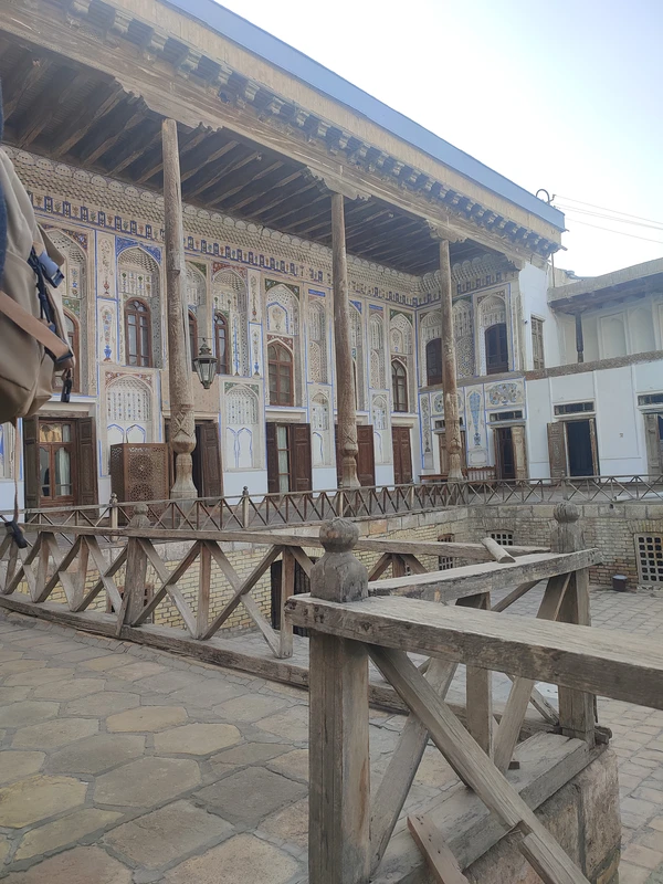 Бухара: исторические памятники и вкусная еда