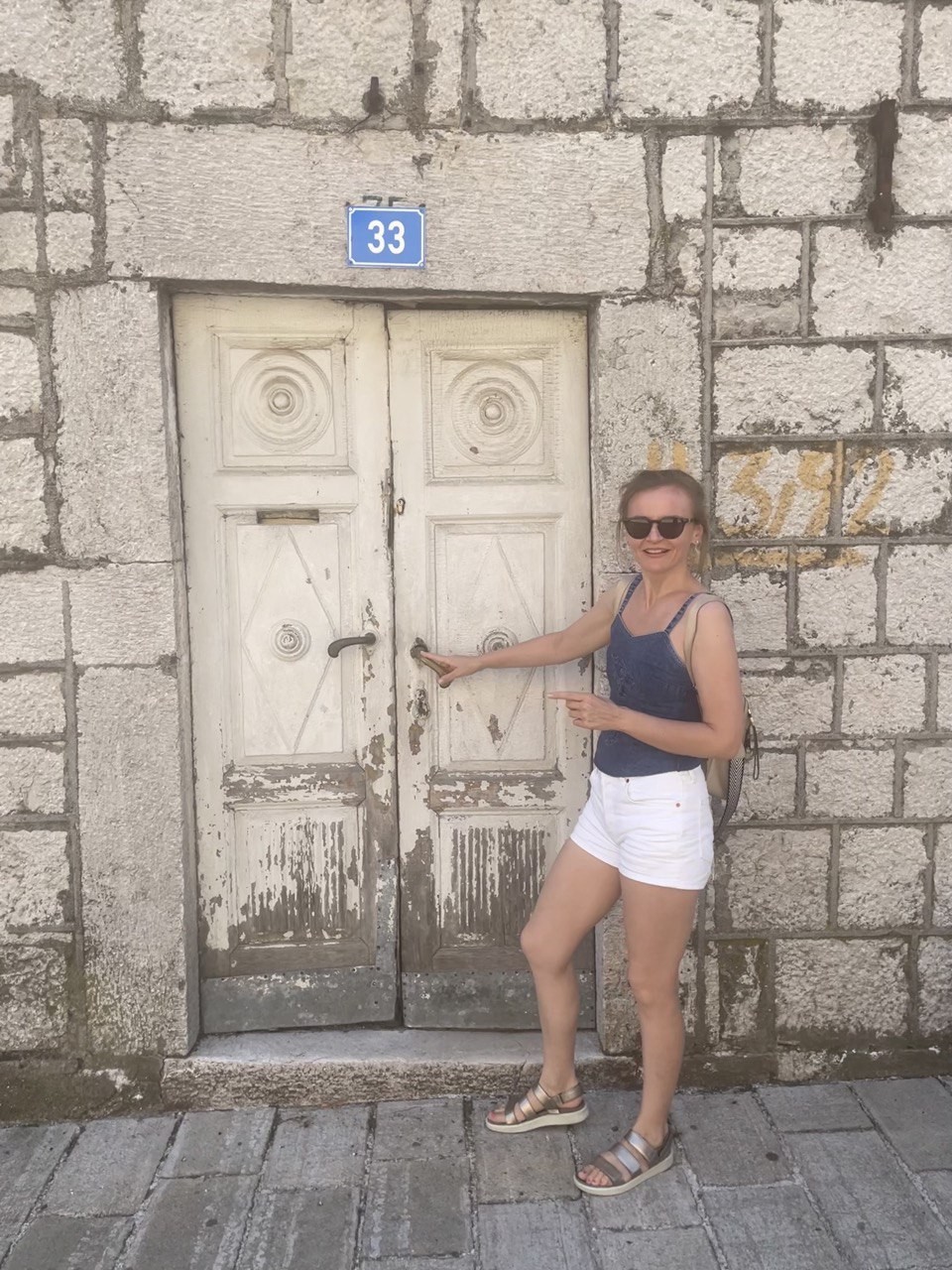 Потрясающая экскурсия. Все было увлекательно, интересно и ярко. Гид легко улавливает настроение компании.