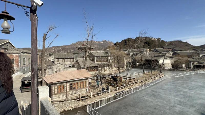 Сегодня семьей посетили город Губэй и великую стену. организована экскурсия хорошо. Гид в назначенное время ждал