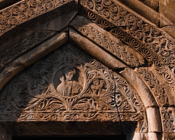 Путешествие по Военно-Грузинской дороге, Арка Дружбы и экскурсия по Тбилиси