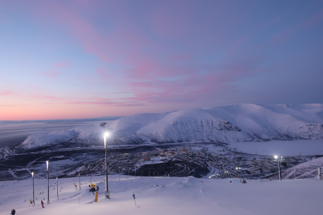 Экскурсия "Величественные Хибины и Кировск за один день "превзошла все ожидания. Большое спасибо и низкий поклон