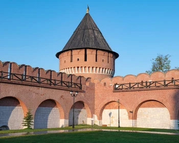 Тула: музей оружия, мастер-класс по выпечке пряника, исторический центр и кремль