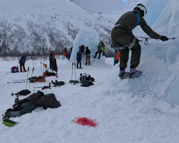 «Большой Вудъявр», по желанию - гора Кукисвумчорр