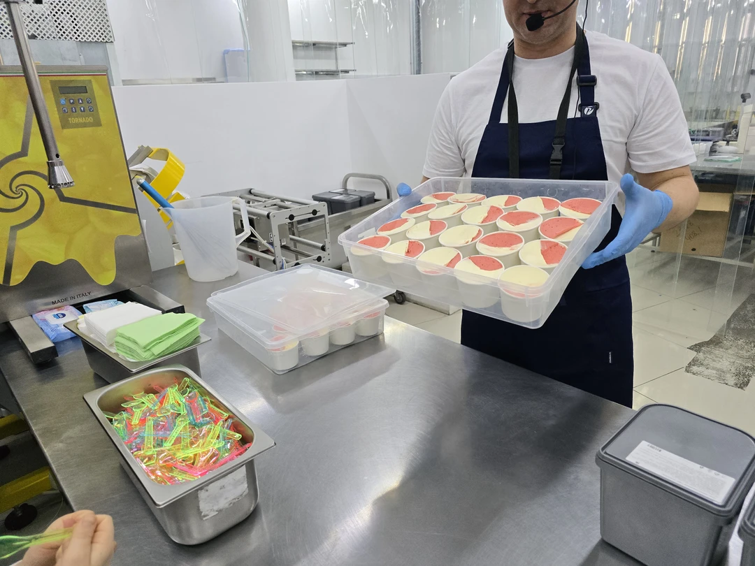 Приятное мероприятие. Возвращение в детство, когда очень хотелось ведро мороженого съесть. Интереснейший рассказчик - дядя Лёша