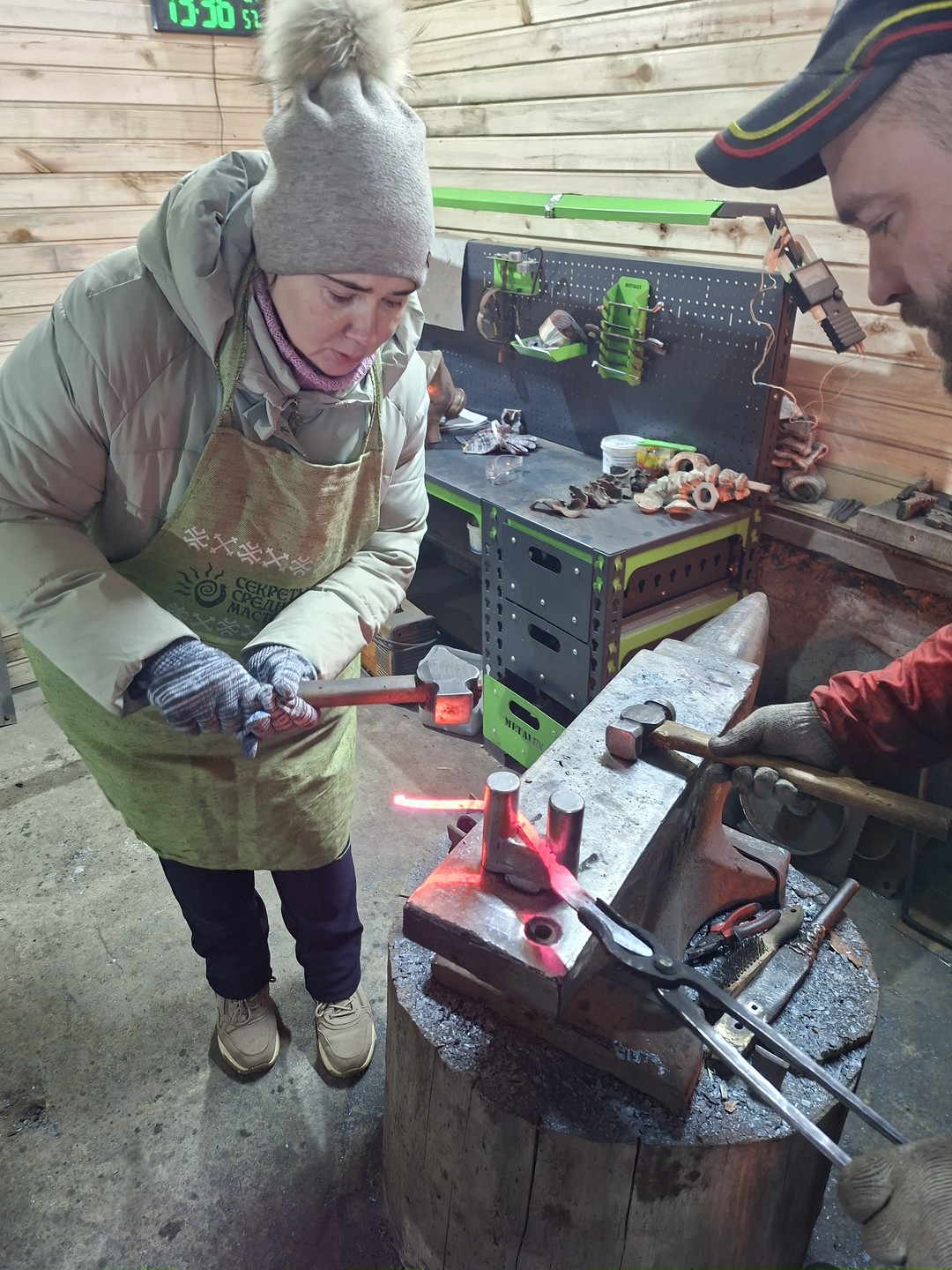 Необычный очень интерессный мастер класс. Алексей знает свое дело и может смело делиться своими знаниями и