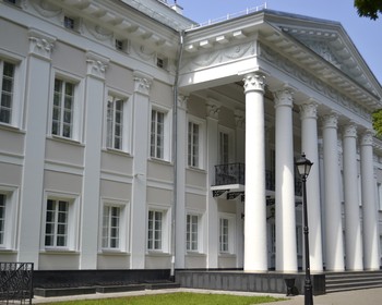 Дворец Булгаков, дворец Козелл-Поклёвских и Бобруйск