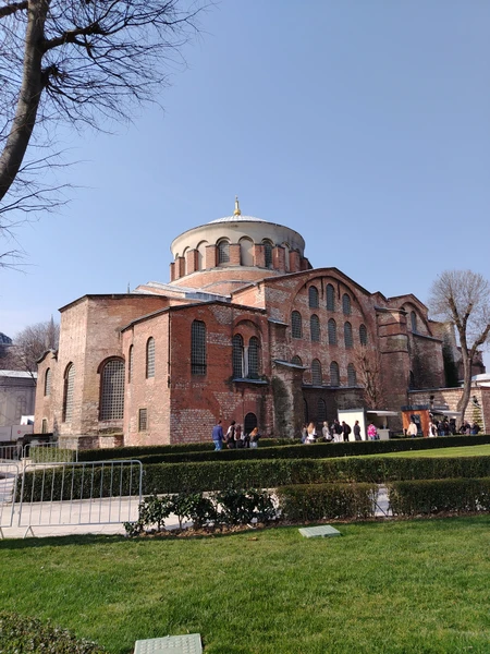 Отличная экскурсия для беглого знакомства с центром Стамбула и его историей. Нужный темп прогулки выбираешь сам