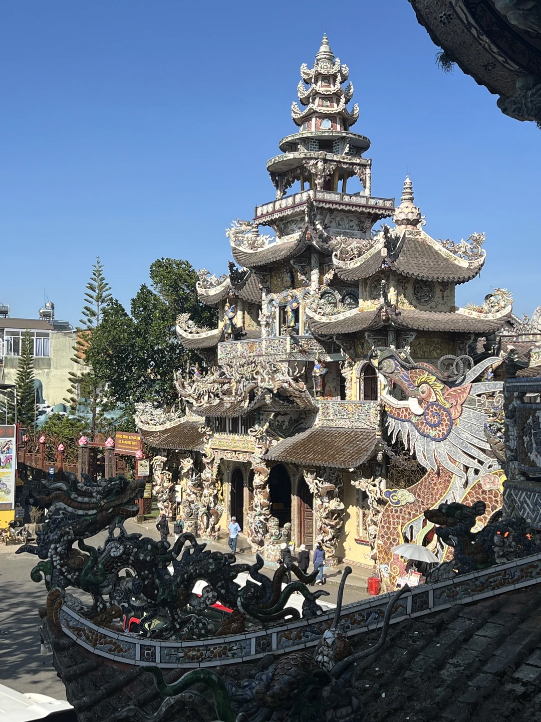 Замечательная экскурсия и очень хороший гид Светлана. Много рассказала и показала, очень приятный человек, нам было