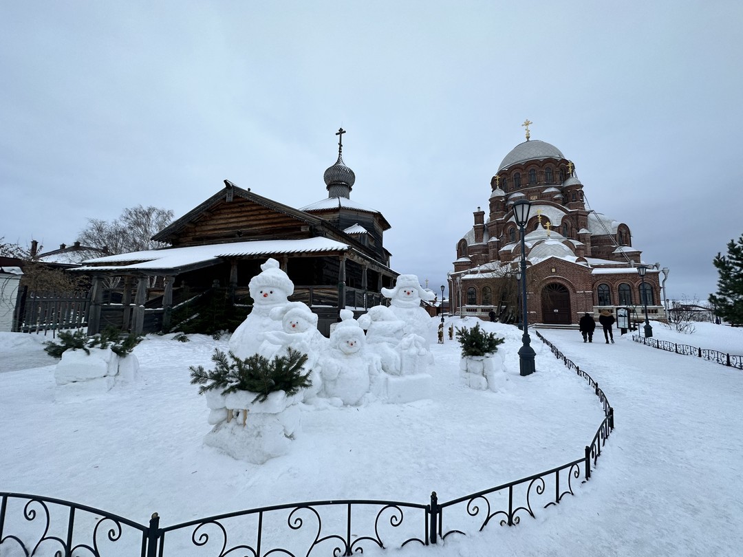 Большое спасибо Эльвине за замечательный опыт посещения Свияжска и этнографического музея. Весь маршрут был прекрасно организован
