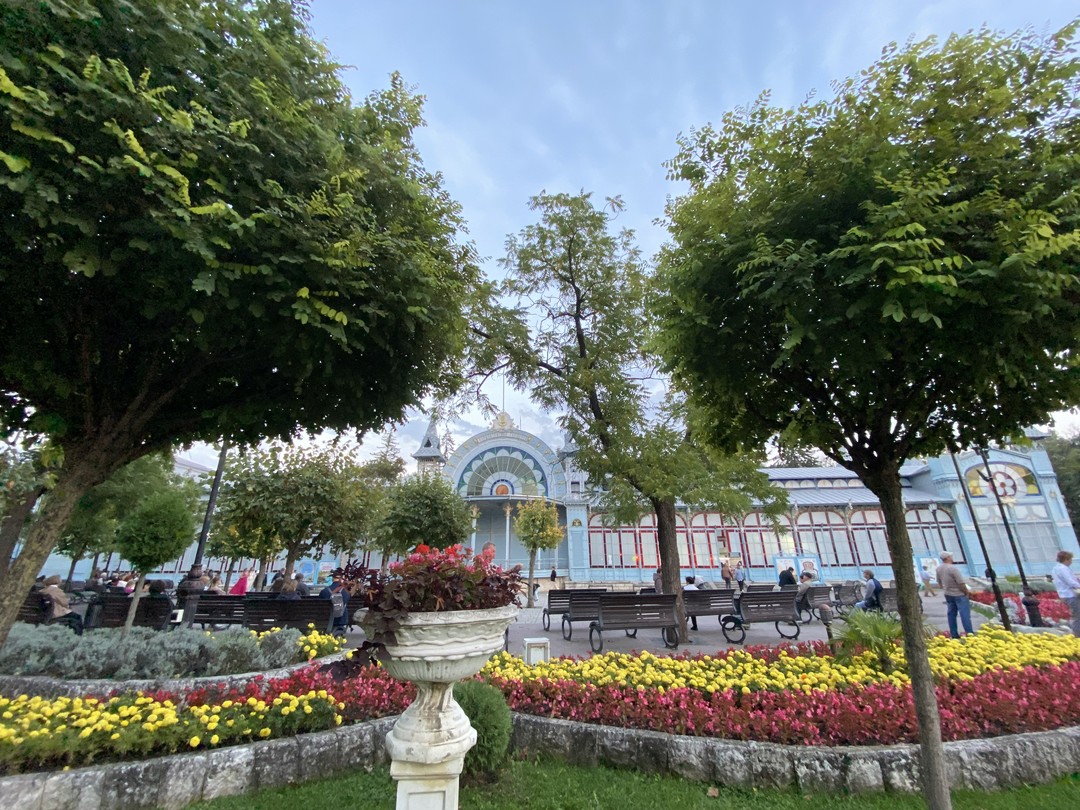 Прекрасная экскурсия! Экскурсовод Елизавета выше всяких похвал. Все, начиная с вводных по безопасности и правилам поведения