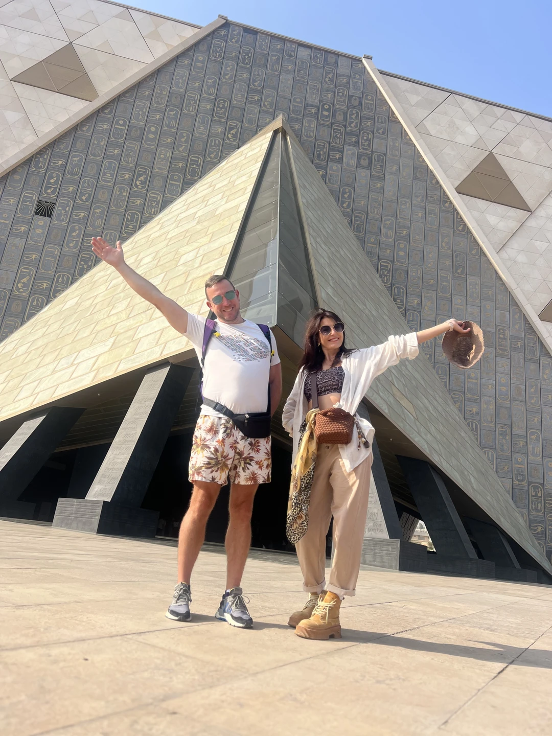 Были на экскурсии с мужем 21.11.25 года. Времени было у нас не много, неполный день. Вылет