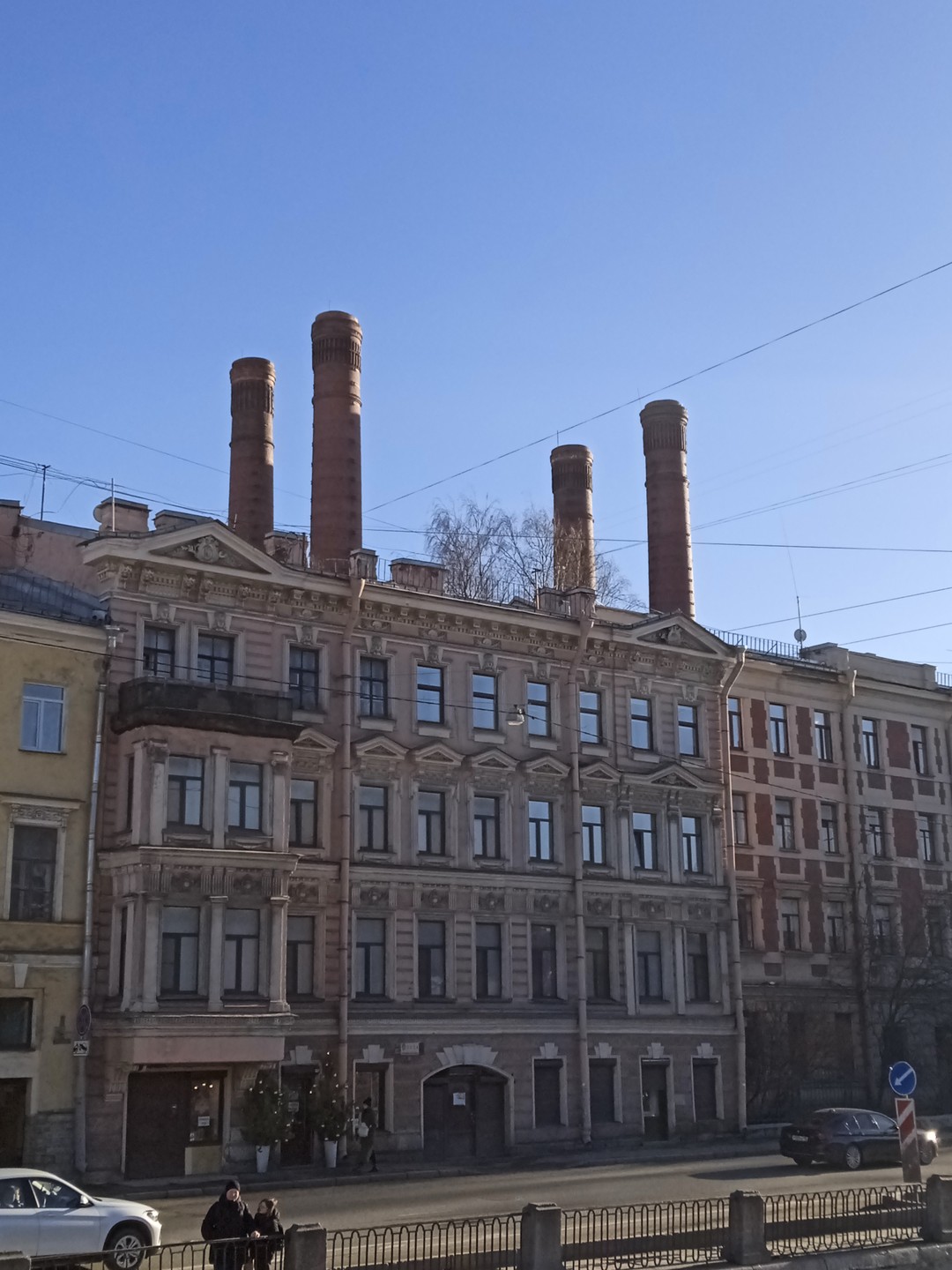 Мне понравился маршрут! Я не особый любитель истории. Но я люблю интересные места, необычные. В этом