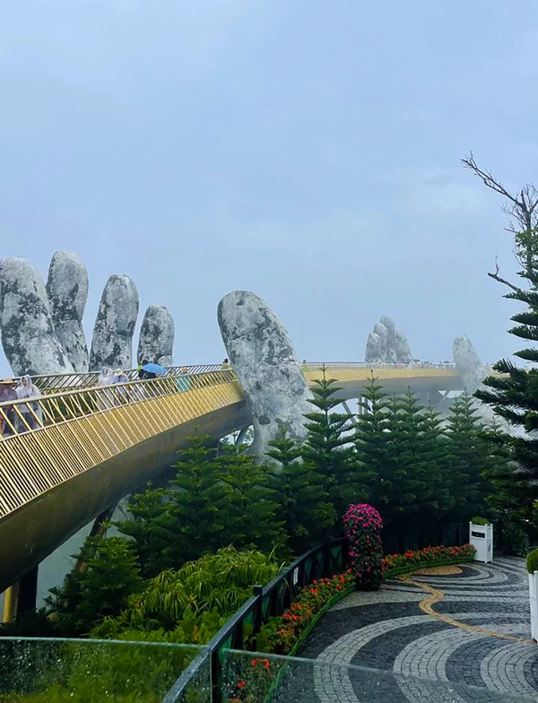 В небесный город «Ба На Хиллс» - из Дананга (всё включено)