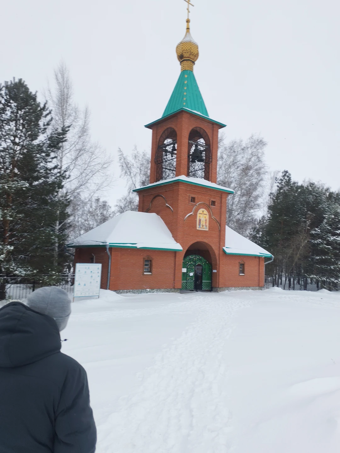 Добрый вечер! Экскурсия очень понравилась. Нашей целью было искупаться в источнике. С погодой нам повезло, с