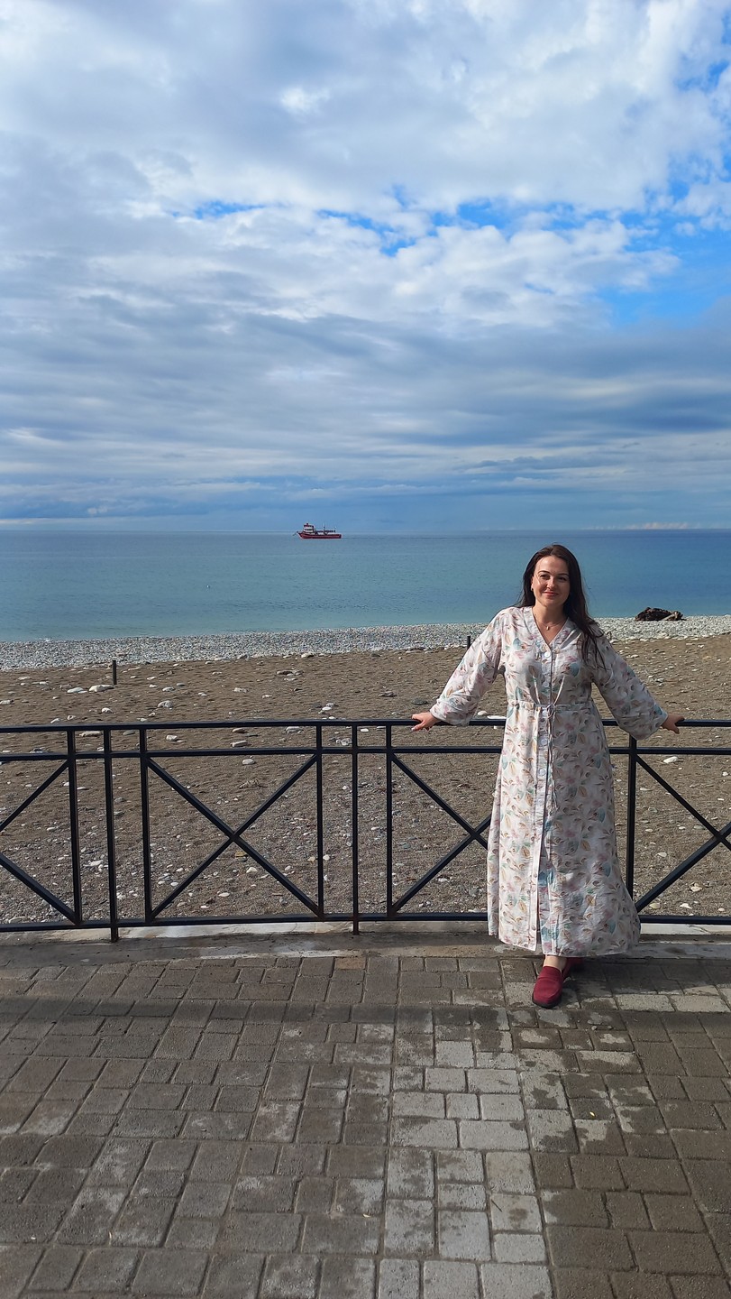 Из Сочи - в Гагру, Новый Афон и на озеро Рица за красотой и наследием Абхазии (Елена)