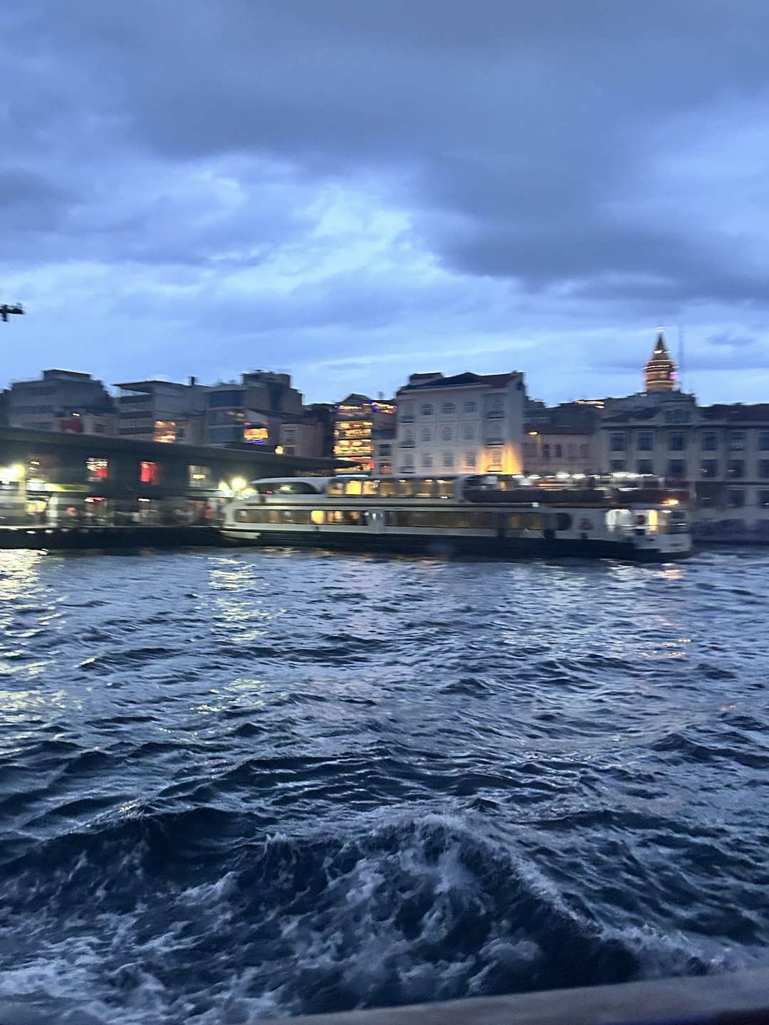 Спасибо большое! Организаторы ответственные, внимательные. Все было организовано хорошо!