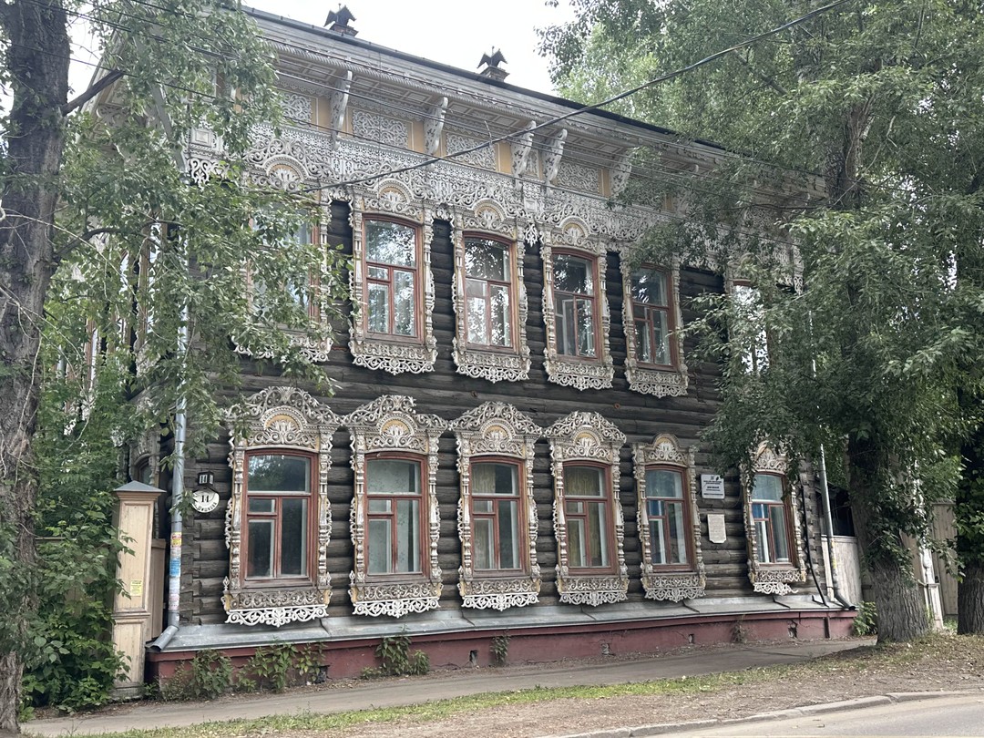 Замечательная экскурсия и замечательный гид Светлана. Познакомила с городом, с его историей. Показала самые значимые места