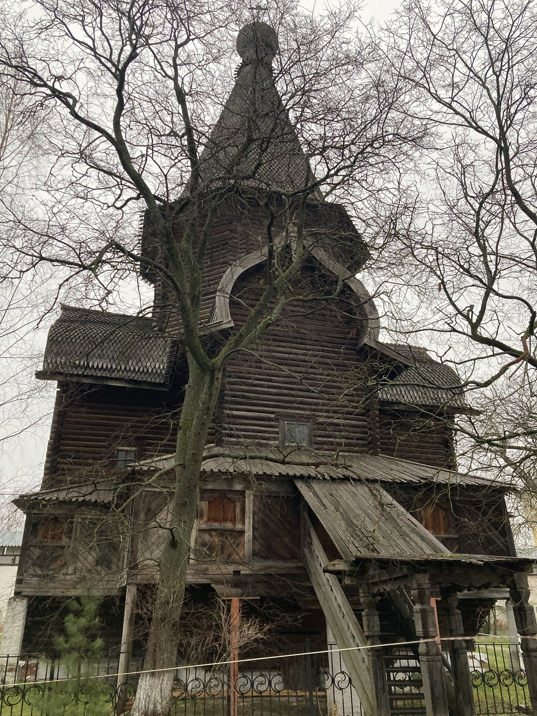 Спасо-Прилуцкий монастырь с историком и богословом (Светлана)