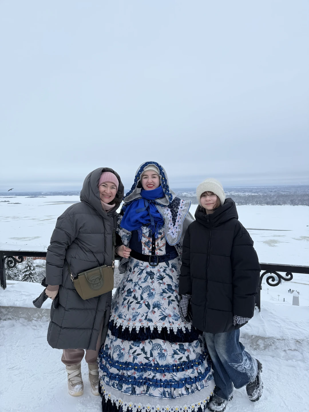 Экскурсия СУПЕР❤️! Посетили с дочкой-подростком. Познавательно-развлекательная прогулка по Нижнему. Узнали интересные факты, полюбовались красотами родного города