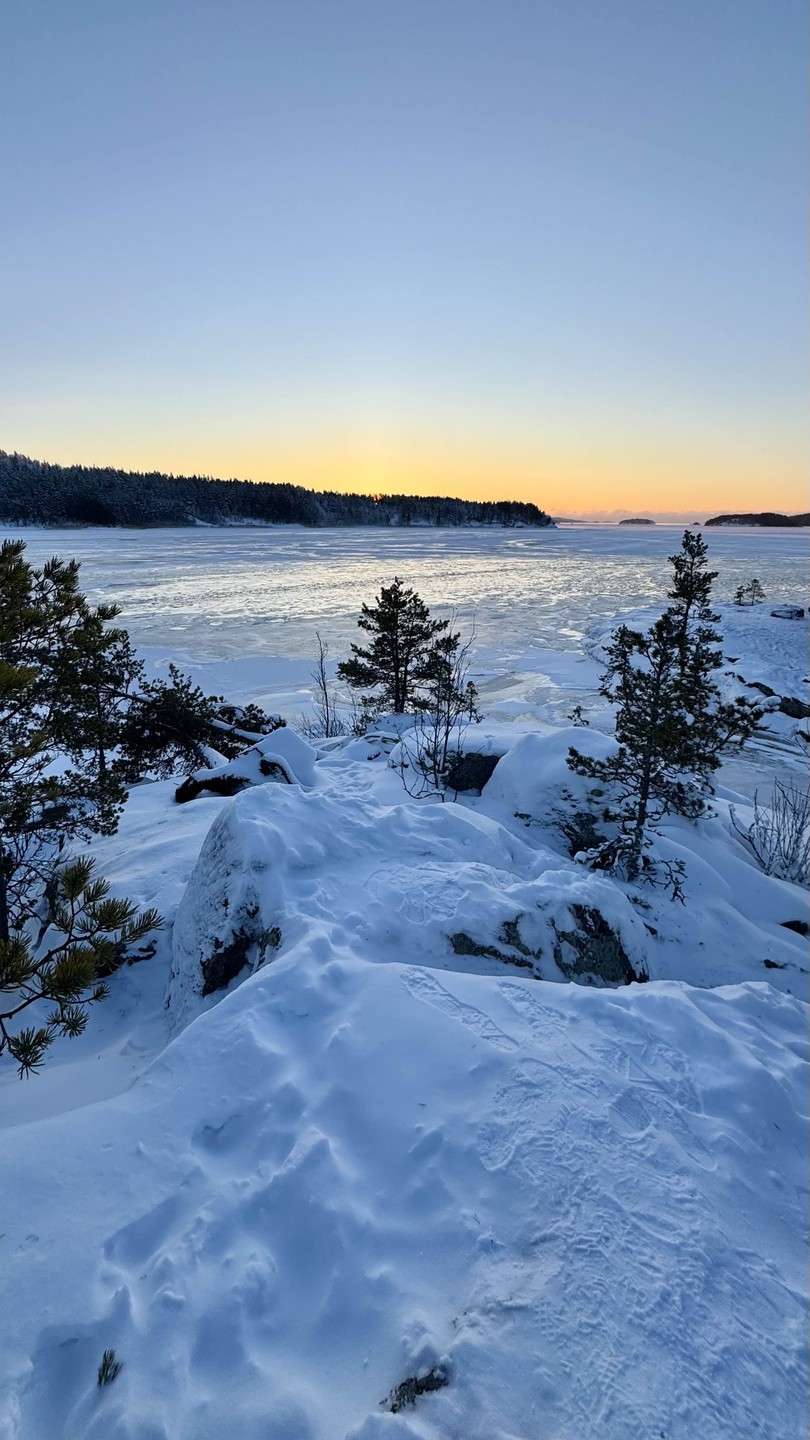 Все понравилось, спасибо! Удивительная природа Ладожского озера и прогулка на аэролодке - запоминающиеся впечатления!