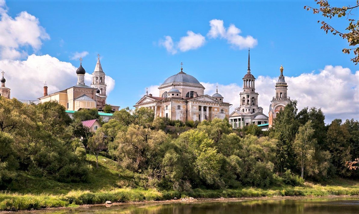 Ансамбль Новоторжского Борисоглебского монастыря