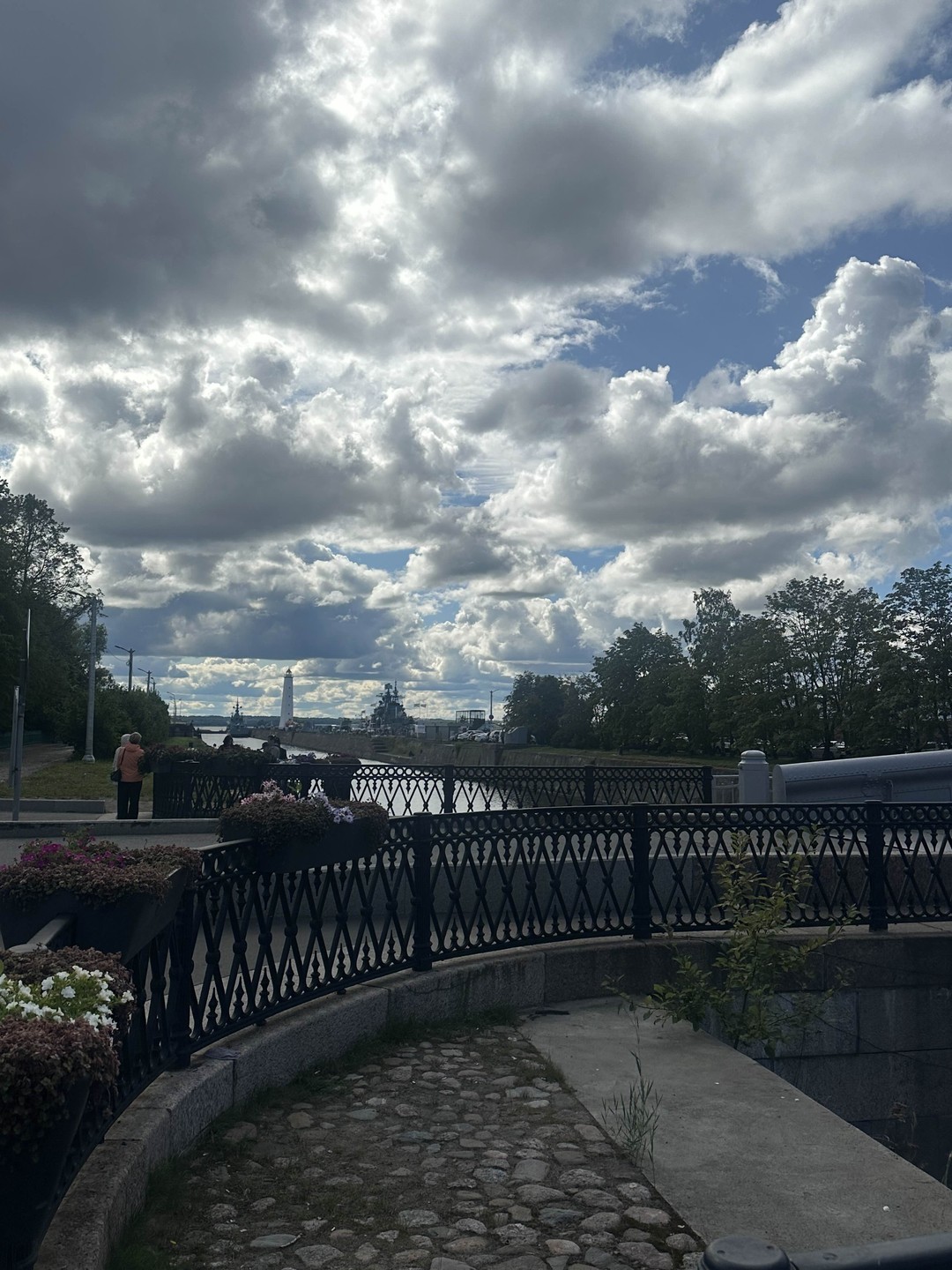 Большое путешествие в Кронштадт на скоростном судне (Юлия)