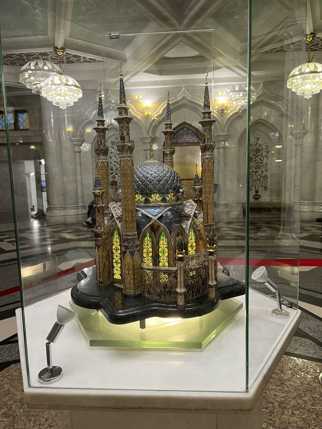Казанская падающая башня (Юлия)