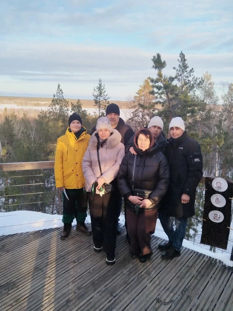 На выходные в марте решили посетить Карелию. Поезд прямой из Москвы в Петрозаводск. Так как только