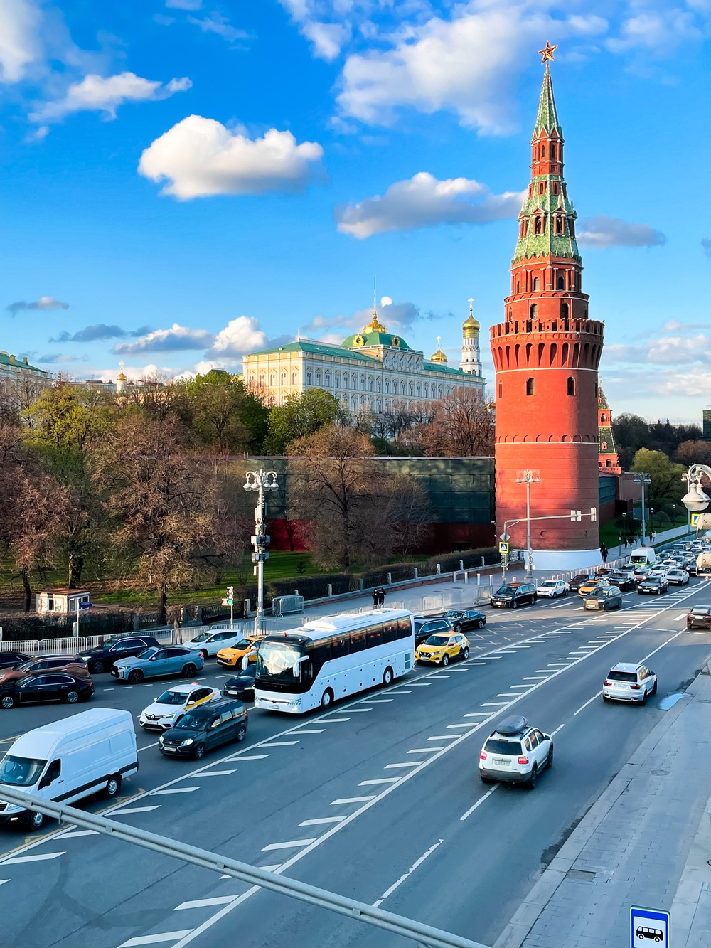Знакомство с матушкой Москвой. Групповой обзорный тур на автобусе