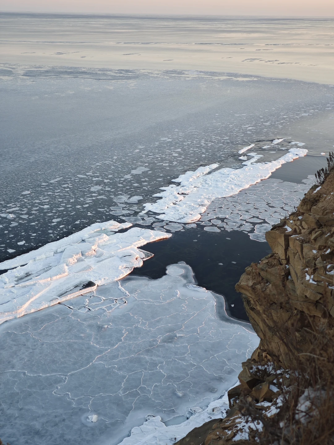Приехала на короткий срок во Владивосток в командировку. Гид Анастасия оперативно отреагировала на мой запрос короткой